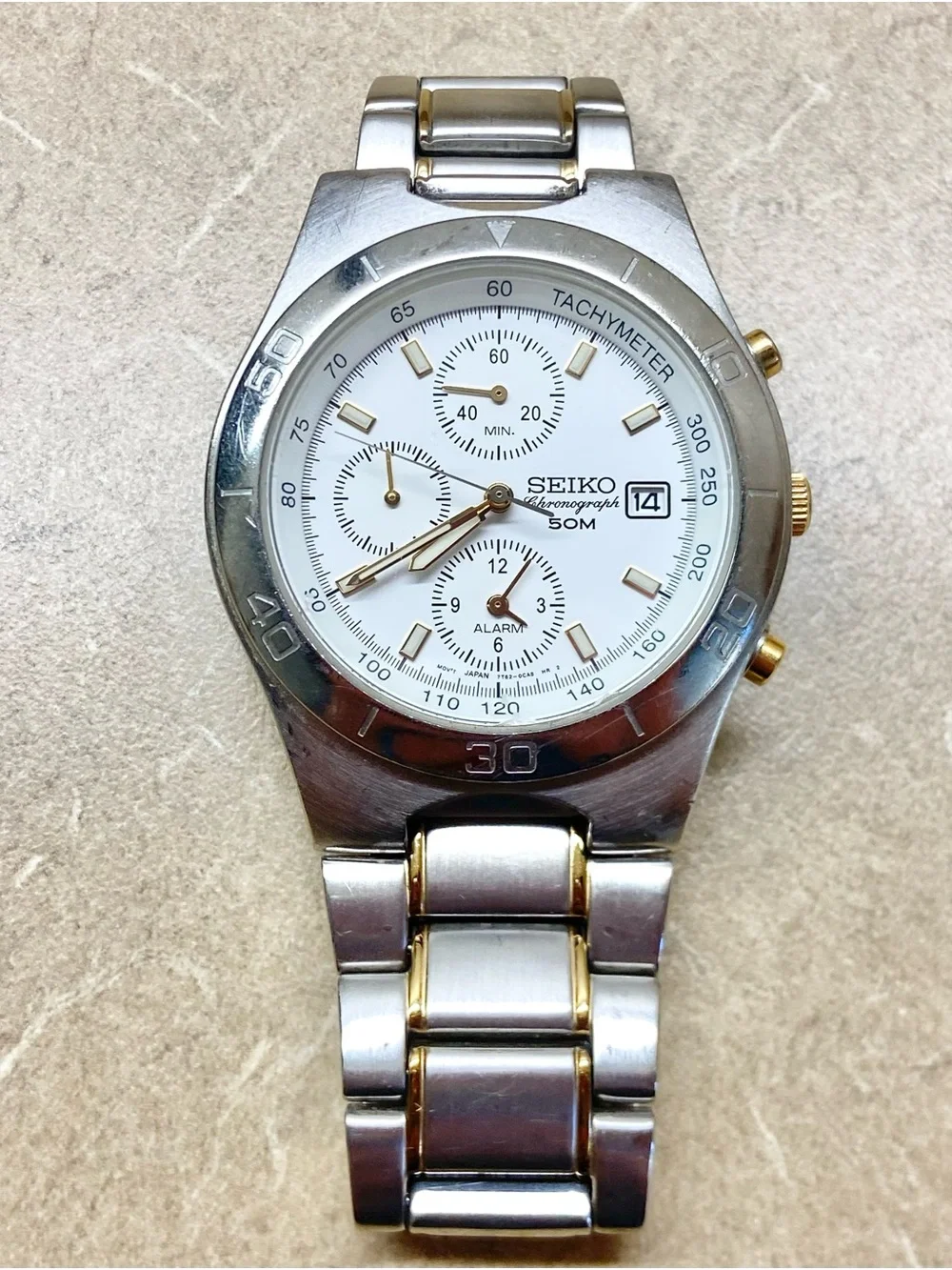 Seiko Two-Tone Silver and Gold Chronograph Watch 7T62-0BW0